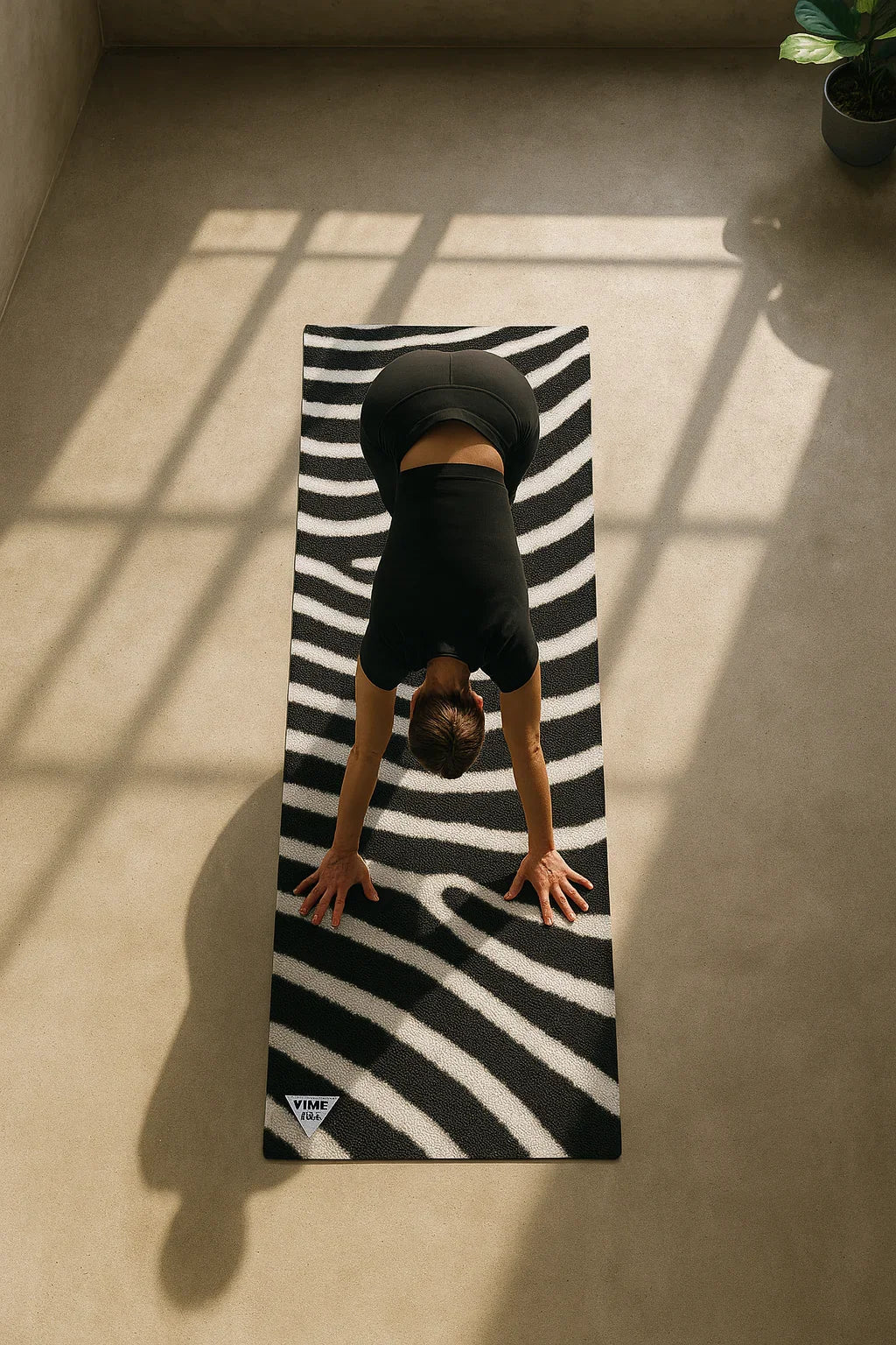 Zebra Stripe Eco-Friendly Yoga Mat – 6mm Cushioned, Non-Slip | Yune-0